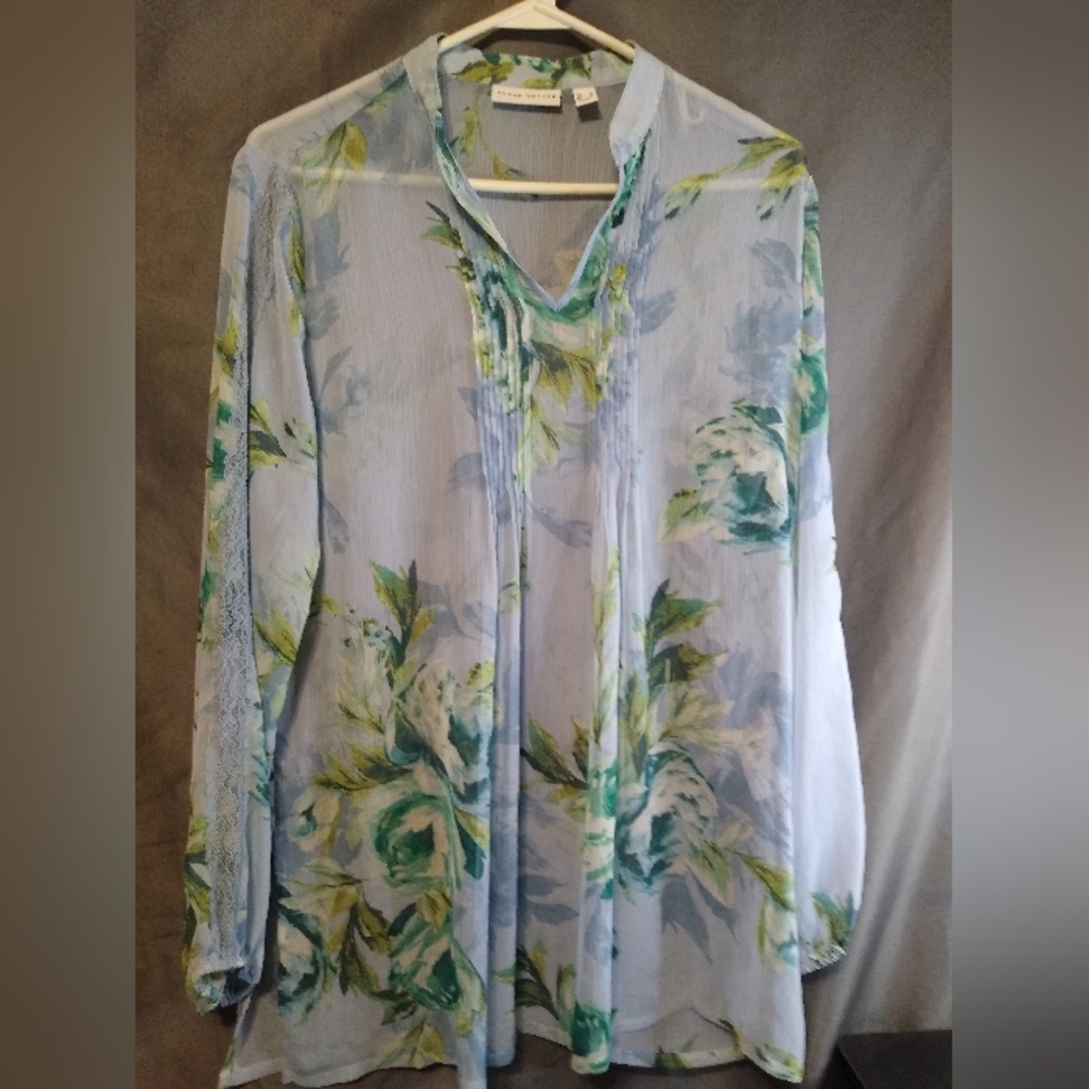 Susan Graver Lovely Light Blue and Green Floral Sheer Women's Top